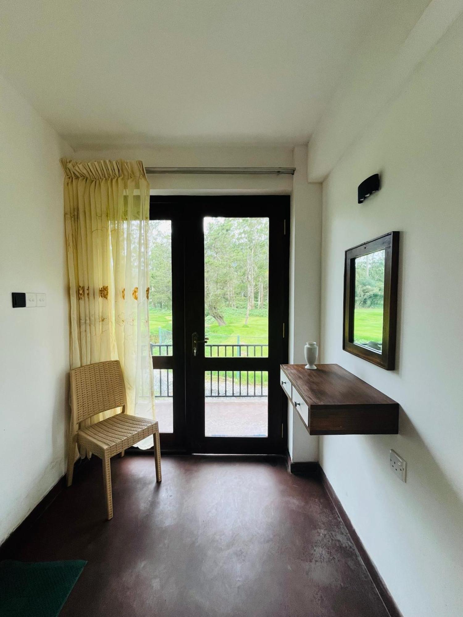 The Urban Hideout Appartement Nuwara Eliya Buitenkant foto